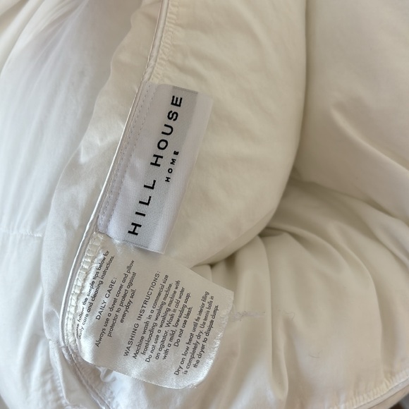 Hill House Home The Cloud Duvet Insert White Queen 90” x 94” - Picture 4 of 6